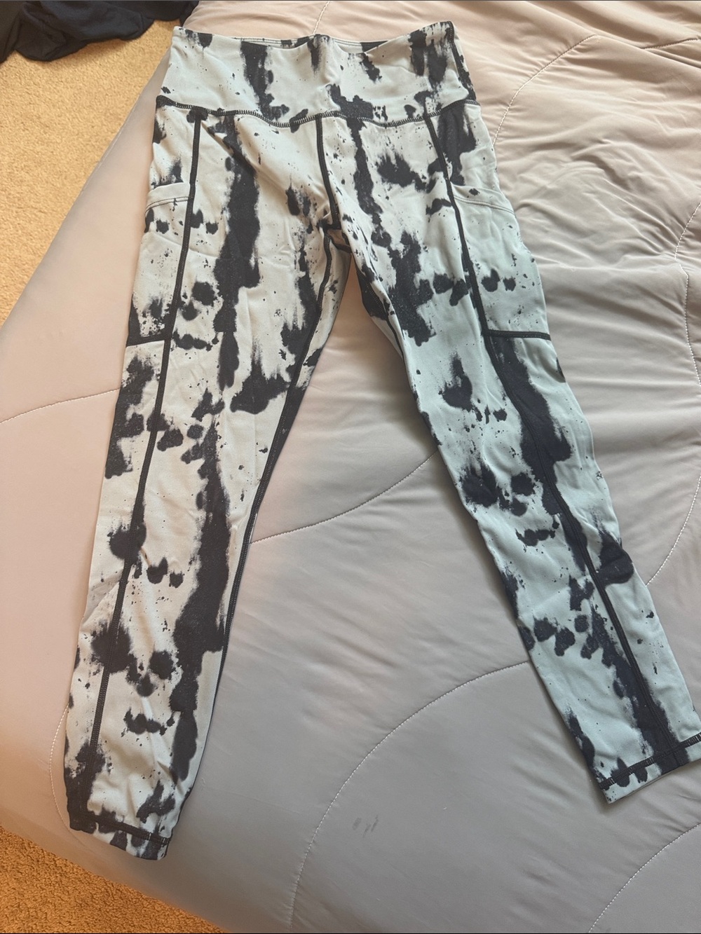 ZYIA Black and White Tie-Dye High-Waist Leggings